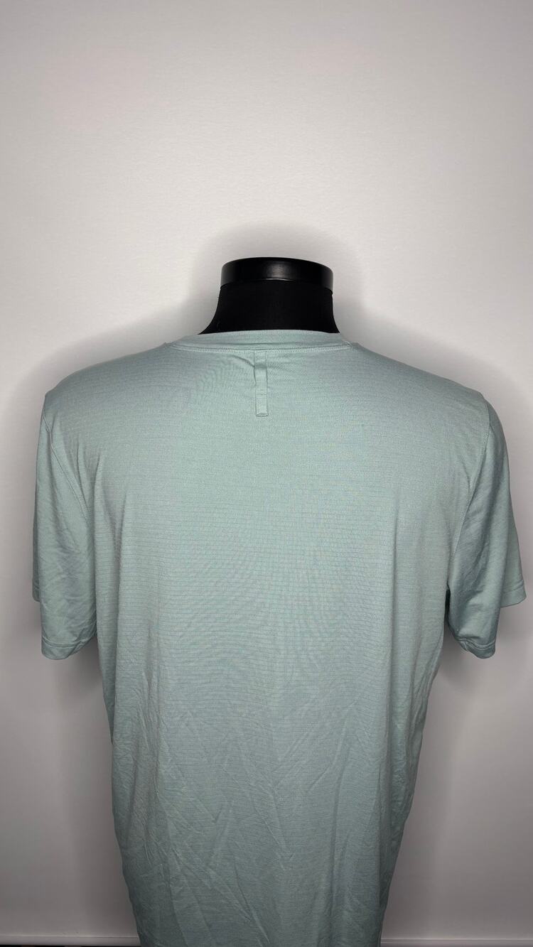 Lululemon Shirt Raglan Athletic Performance Running Workout Gym Mens Medium